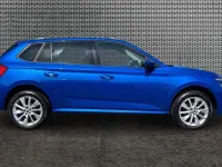 Used Skoda Kamiq SE Drive 70 HP (51 kW) 2023 Race blue metallic SUV