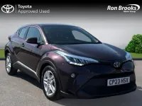 Used Toyota C-HR 2023 Mauve/purple SUV