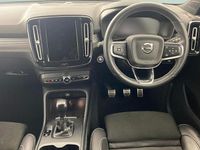 Used Volvo XC40 R-Design 163 HP (119 kW) 2020 Black SUV
