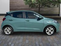 Used Hyundai i10 SE 84 HP (61 kW) 2022 Green Hatchback
