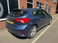 Used Ford Focus Zetec 100 HP (73 kW) 2019 Blue Hatchback