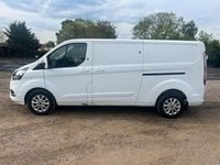 Used Ford Transit Custom Limited 130 HP (95 kW) 2022 White Van