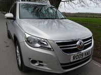 Used VW Tiguan SE 140 HP (102 kW) 2009 Silver SUV
