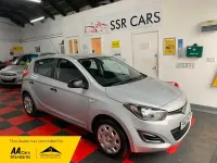Used Hyundai i20 Classic 85 HP (62 kW) 2013 Silver Hatchback