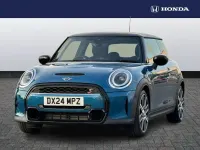 Used Mini Cooper S Exclusive 176 HP (129 kW) 2024 Blue Hatchback