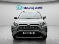 Second-hand Toyota RAV4 Hybrid 218 CP (160 kW) 2021 Verde SUV
