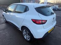 Used Renault Clio IV Expression+ 75 HP (55 kW) 2013 White Hatchback