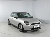 Used Mini Cooper Classic 135 kW (184 HP) 2025 Hatchback