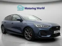 Używany Ford Focus ST-Line 125 KM (91 kW) 2024 Niebieski Hatchback
