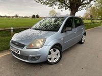 Used Ford Fiesta Zetec 74 HP (54 kW) 2006 Blue Hatchback