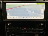 Begagnad Jaguar XE Portfolio 200 HK (147 kW) 2019 Röd Sedan