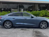Second-hand Audi A5 S-Line 204 CP (150 kW) 2025 Albastru Berlinǎ