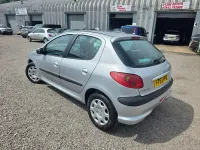 Used Peugeot 206 90 HP (66 kW) 2003 Silver Hatchback