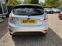 Second-hand Vauxhall Combo Sportive 100 CP (73 kW) 2021 Alb Monovolum