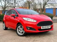 Used Ford Fiesta Zetec 82 HP (60 kW) 2014 Red Hatchback