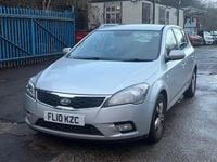 Used Kia Ceed 89 HP (65 kW) 2010 Silver Hatchback