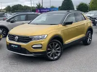 Used VW T-Roc Design 150 HP (110 kW) 2018 Yellow SUV