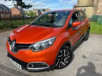 Used Renault Captur Dynamique 90 HP (66 kW) 2013 Orange SUV