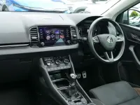 Usado Skoda Karoq Scout 4x4 147 CV (108 kW) 2019 Negro SUV