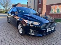 Used Ford Mondeo Zetec 115 HP (84 kW) 2015 Black Hatchback