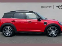 Used Mini Cooper Countryman Exclusive 134 HP (98 kW) 2023 Red SUV