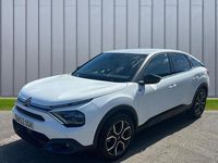Used Citroën e-C4 Shine 98 kW (134 HP) 2022 White Hatchback