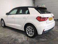Used Audi A1 Sport 108 HP (79 kW) 2022 White SUV