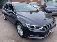 Usado VW Passat Business 150 HP (110 kW) 2018 Cinzento Carrinha