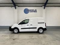 Used Peugeot Partner 2018 White MPV