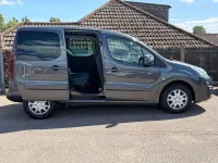 Used Citroën Berlingo Feel 100 HP (73 kW) 2017 Grey MPV