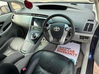 Used Toyota Prius T3 136 HP (100 kW) 2012 Blue Hatchback