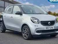 Used Smart ForFour Premium 71 HP (52 kW) 2017 Silver Hatchback