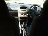 Used Toyota Aygo 67 HP (49 kW) 2005 Hatchback