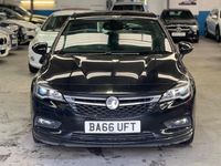 Used Vauxhall Astra SRi 150 HP (110 kW) 2017 Black Hatchback