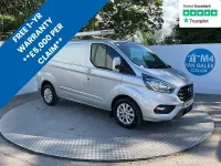 Begagnad Ford Transit Custom Limited 130 HK (95 kW) 2021 Silver Van