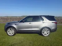 Usado Land Rover Discovery 5 HSE 300 HP (220 kW) 2021 Cinzento SUV