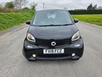 Used Smart ForTwo Coupé Premium 90 HP (66 kW) 2019 Black Coupe