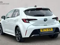 Used Toyota Corolla 140 HP (102 kW) 2025 Platinum white pearl