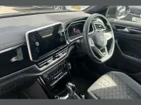 Used VW T-Roc R-line 150 HP (110 kW) 2025 Deep black pearlescent SUV