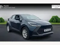 Used Toyota C-HR 140 HP (102 kW) 2024 Blue SUV