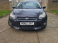 Used Ford Focus Zetec 125 HP (91 kW) 2012 Grey Hatchback