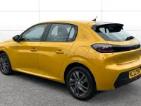 Used Peugeot 208 Active Premium 75 HP (55 kW) 2022 Yellow Hatchback