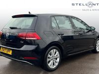 Used VW Golf VII SE 125 HP (91 kW) 2017 Black Hatchback