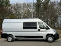 Używany Citroën Relay 140 KM (102 kW) 2022 Srebrny Van