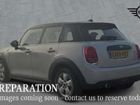 Used Mini Cooper Classic 134 HP (98 kW) 2019 Silver Hatchback