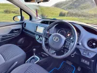 Used Toyota Yaris 2017 Blue Hatchback