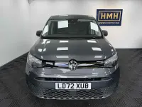 Usado VW Caddy 122 HP (89 kW) 2023 Cinzento Monovolume