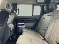 Used Land Rover Defender HSE 240 HP (176 kW) 2020 Santorini black SUV