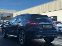 Usado Mercedes GLA200 AMG line 156 HP (114 kW) 2017 Azul SUV