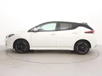 Used Nissan Leaf N-Connecta 110 kW (150 HP) 2024 White Hatchback